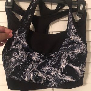 2 sports bras